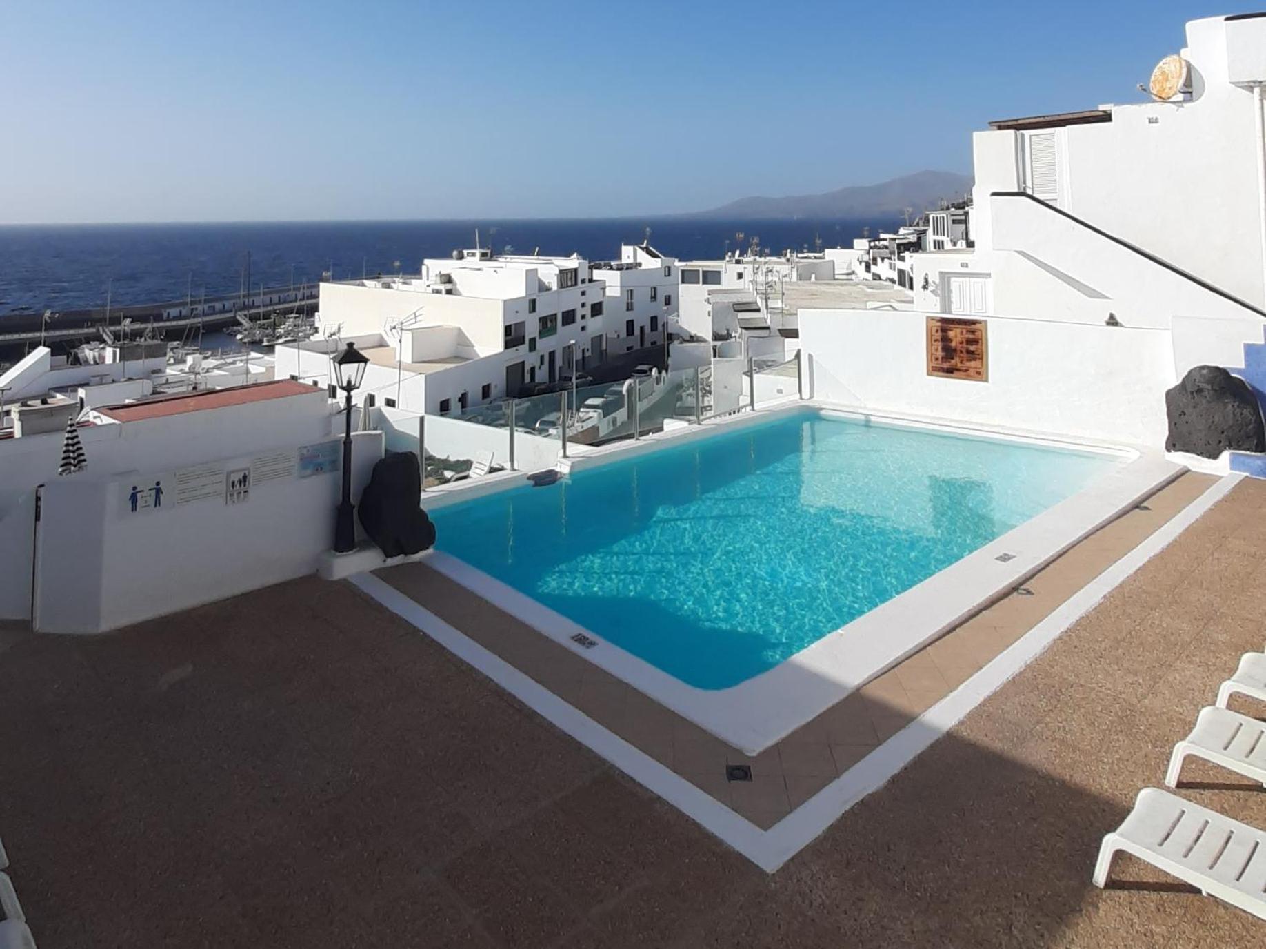 The White Dragos With Ocean View - Ac - Private Pool Apartment Tias Ngoại thất bức ảnh